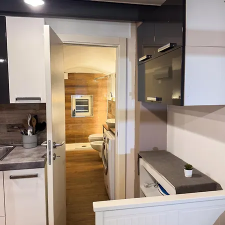 Appartamento Ely's House *